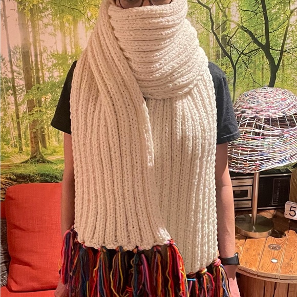 Chunky Hand Knit Scarf with Colorful Fringe - Picture 2 of 4